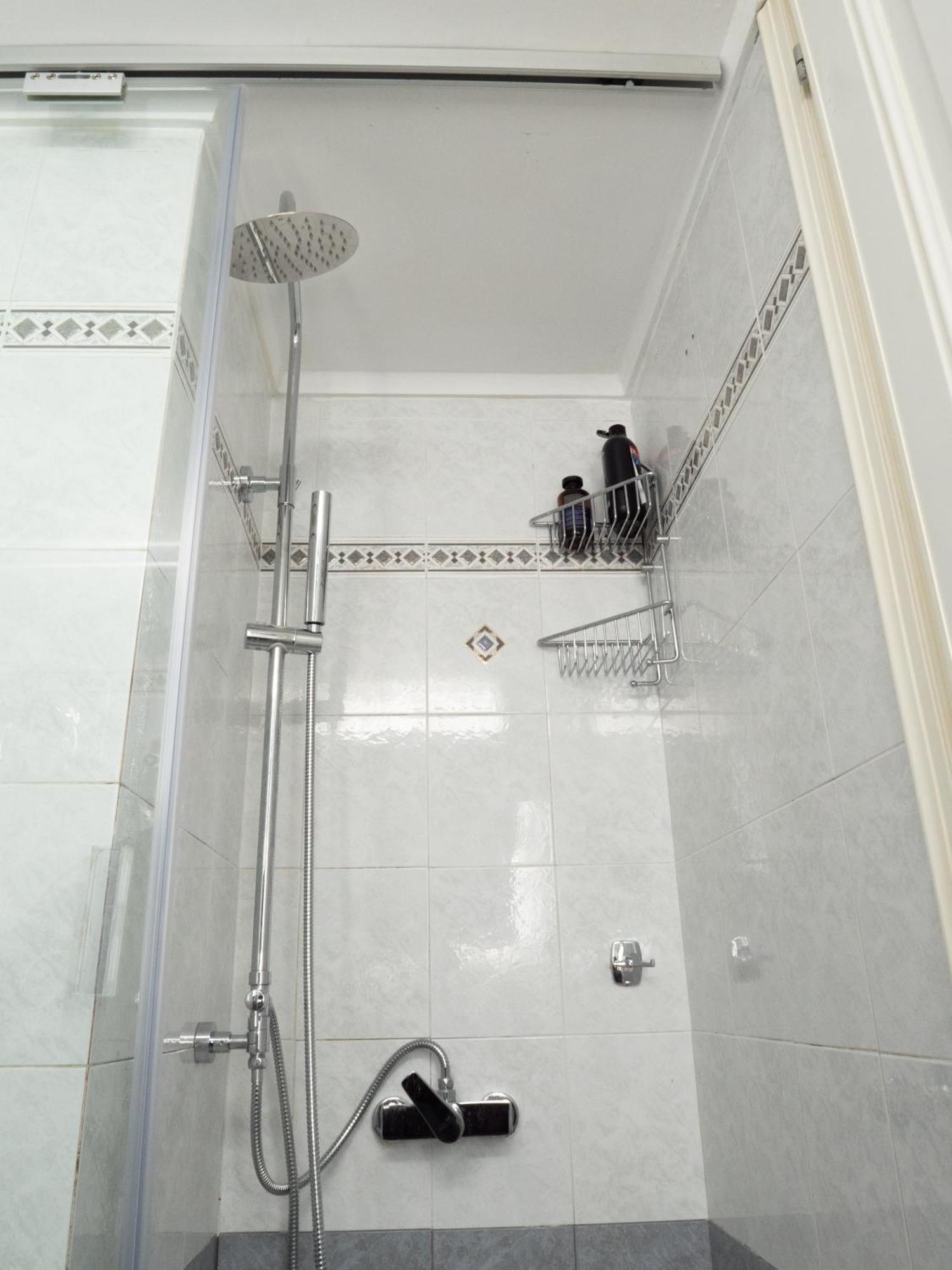 Athina'S Home بيرايوس المظهر الخارجي الصورة